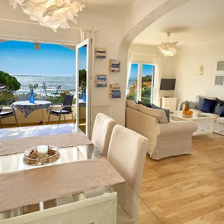E&m House Aldeamento Do Levante Ii Holiday home Lagoa (Algarve)